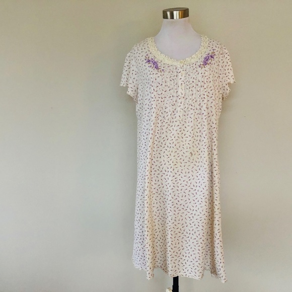 Nightgown SECRET TREASURES Size 12 14 Medium Short Sleeves Floral - Picture 7 of 9